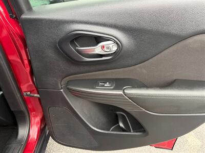 2017 Jeep Cherokee Latitude   - Photo 26 - Frederick, MD 21702