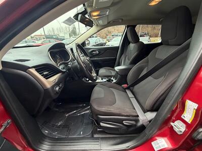 2017 Jeep Cherokee Latitude   - Photo 17 - Frederick, MD 21702
