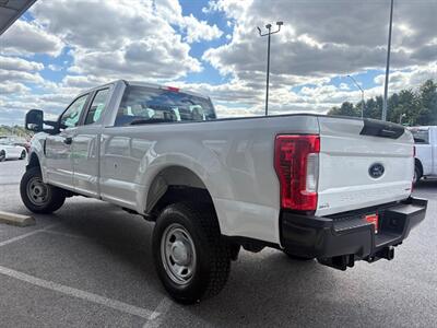 2018 Ford F-350 Super Duty XL   - Photo 5 - Frederick, MD 21702