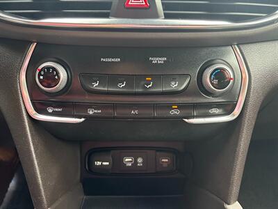 2019 Hyundai SANTA FE SE 2.4L   - Photo 22 - Frederick, MD 21702