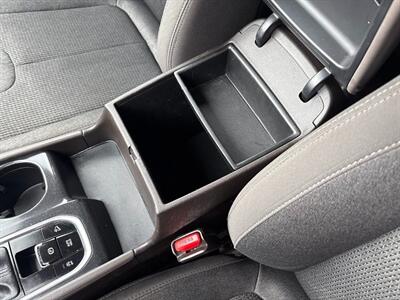 2019 Hyundai SANTA FE SE 2.4L   - Photo 28 - Frederick, MD 21702