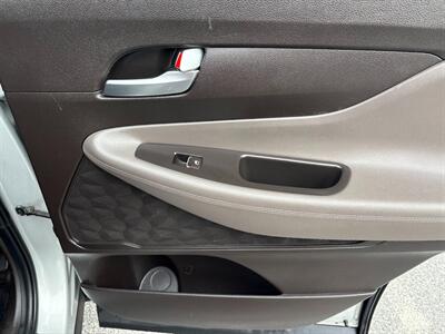 2019 Hyundai SANTA FE SE 2.4L   - Photo 35 - Frederick, MD 21702