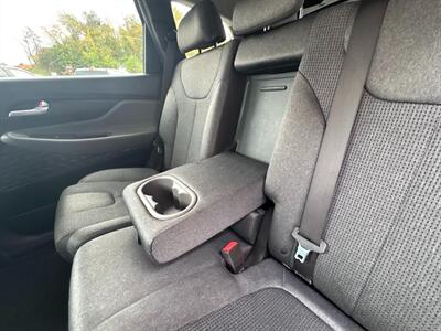 2019 Hyundai SANTA FE SE 2.4L   - Photo 14 - Frederick, MD 21702
