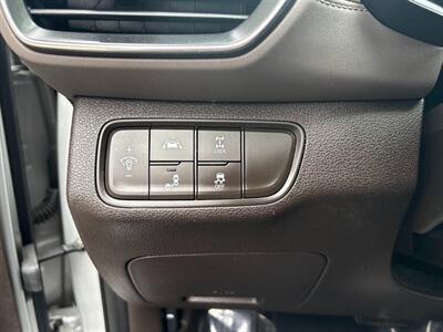 2019 Hyundai SANTA FE SE 2.4L   - Photo 17 - Frederick, MD 21702