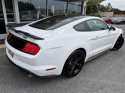 2021 Ford Mustang EcoBoost Premium   - Photo 9 - Frederick, MD 21702