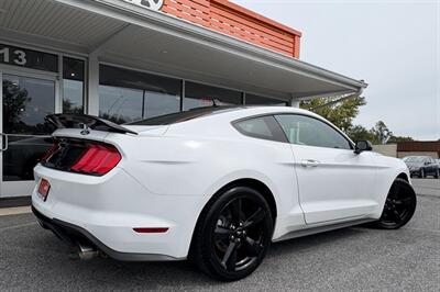 2021 Ford Mustang EcoBoost Premium   - Photo 8 - Frederick, MD 21702