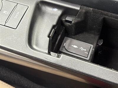 2017 Lexus IS 300   - Photo 24 - Frederick, MD 21702