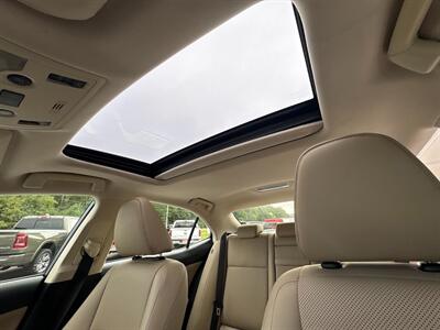 2017 Lexus IS 300   - Photo 22 - Frederick, MD 21702