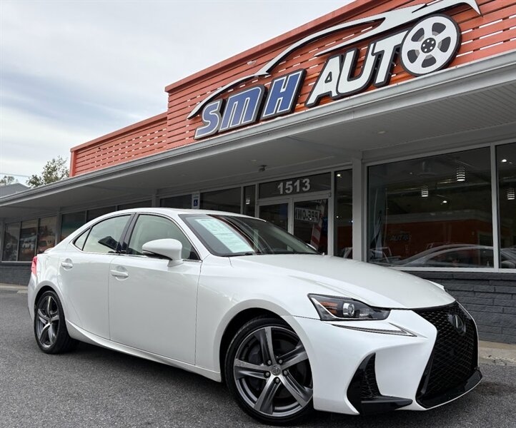 2017 Lexus IS