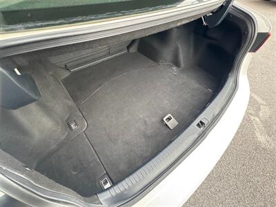 2017 Lexus IS 300   - Photo 32 - Frederick, MD 21702