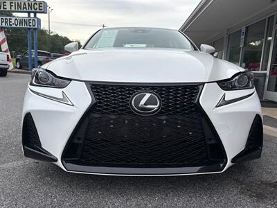 2017 Lexus IS 300   - Photo 7 - Frederick, MD 21702