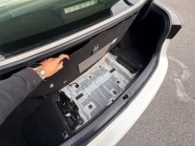 2017 Lexus IS 300   - Photo 33 - Frederick, MD 21702