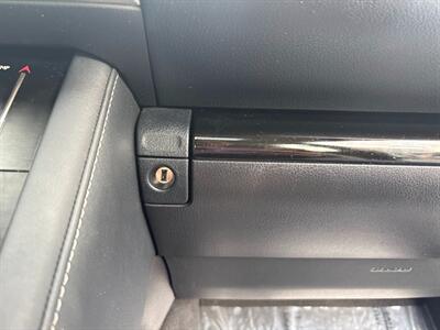 2017 Lexus IS 300   - Photo 41 - Frederick, MD 21702