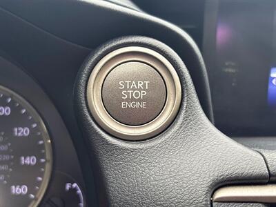 2017 Lexus IS 300   - Photo 16 - Frederick, MD 21702