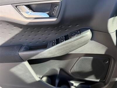 2020 Ford Escape SE   - Photo 19 - Frederick, MD 21702