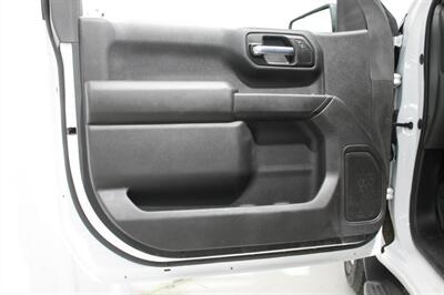 2022 Chevrolet Silverado 1500 Work Truck   - Photo 12 - Magnolia, AR 71753