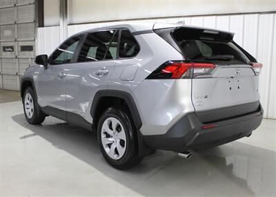 2025 Toyota RAV4 LE - Photo 6 - Magnolia, AR 71753