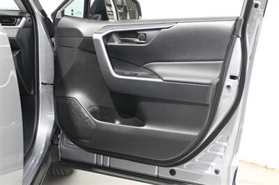 2025 Toyota RAV4 LE - Photo 10 - Magnolia, AR 71753