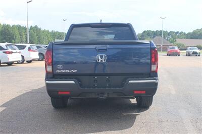 2017 Honda Ridgeline RTL - Photo 5 - Magnolia, AR 71753