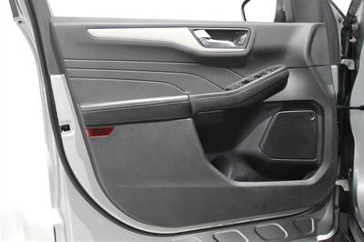 2022 Ford Escape SEL   - Photo 19 - Magnolia, AR 71753