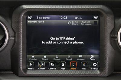 2021 Jeep Gladiator Overland   - Photo 18 - Magnolia, AR 71753