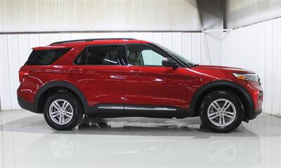 2023 Ford Explorer XLT   - Photo 2 - Magnolia, AR 71753