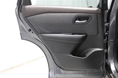 2023 Nissan Rogue SV - Photo 15 - Magnolia, AR 71753