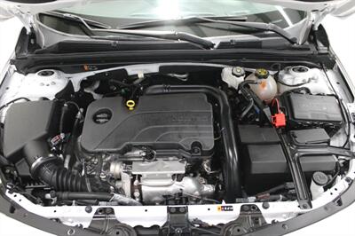 2023 Chevrolet Malibu LT   - Photo 26 - Magnolia, AR 71753