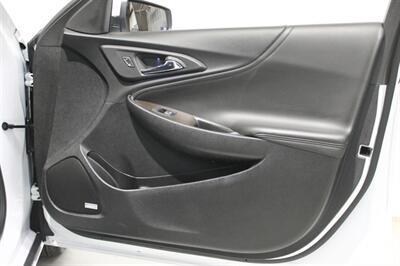 2023 Chevrolet Malibu LT   - Photo 15 - Magnolia, AR 71753
