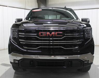2023 GMC Sierra 1500 SLT   - Photo 5 - Magnolia, AR 71753
