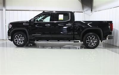 2023 GMC Sierra 1500 SLT   - Photo 4 - Magnolia, AR 71753