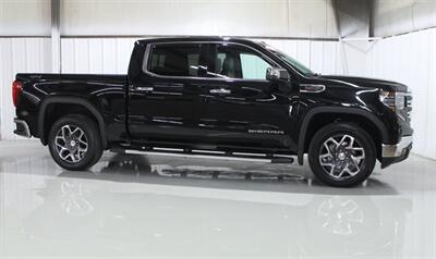 2023 GMC Sierra 1500 SLT   - Photo 3 - Magnolia, AR 71753
