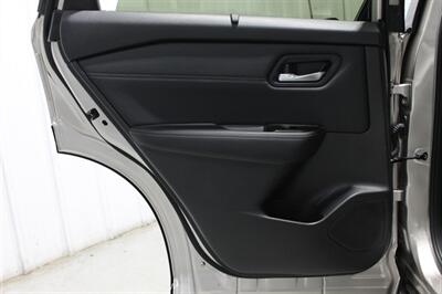 2025 Nissan Rogue SL   - Photo 15 - Magnolia, AR 71753