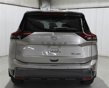2025 Nissan Rogue SL   - Photo 8 - Magnolia, AR 71753