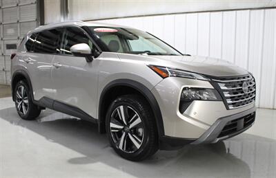 2025 Nissan Rogue SL   - Photo 2 - Magnolia, AR 71753