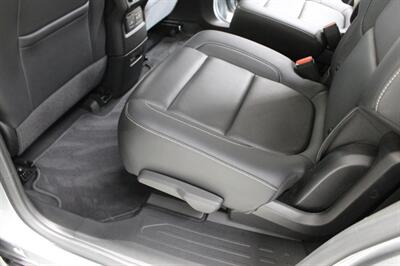 2023 GMC Acadia SLT   - Photo 23 - Magnolia, AR 71753