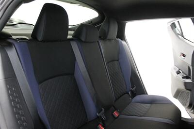 2021 Toyota C-HR XLE - Photo 23 - Magnolia, AR 71753