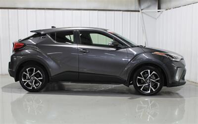2021 Toyota C-HR XLE - Photo 2 - Magnolia, AR 71753