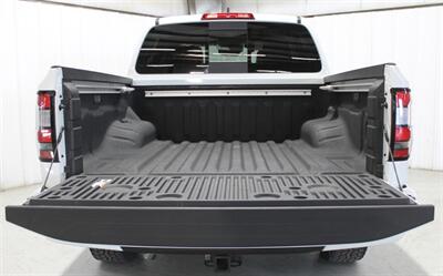 2025 Nissan Frontier SL   - Photo 9 - Magnolia, AR 71753