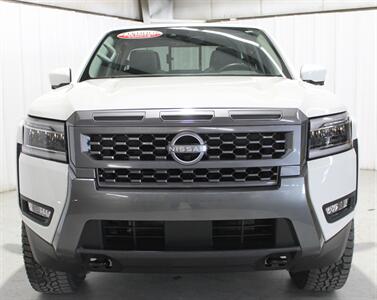 2025 Nissan Frontier SL   - Photo 4 - Magnolia, AR 71753