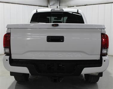2018 Toyota Tacoma TRD Sport - Photo 8 - Magnolia, AR 71753