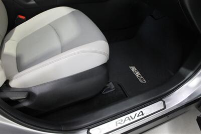 2021 Toyota RAV4 XLE Premium   - Photo 18 - Magnolia, AR 71753
