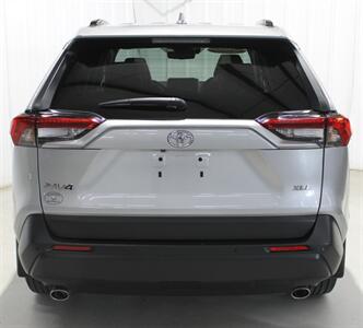 2021 Toyota RAV4 XLE Premium   - Photo 8 - Magnolia, AR 71753
