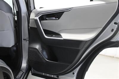 2021 Toyota RAV4 XLE Premium   - Photo 19 - Magnolia, AR 71753