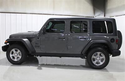 2021 Jeep Wrangler Sport - Photo 2 - Magnolia, AR 71753