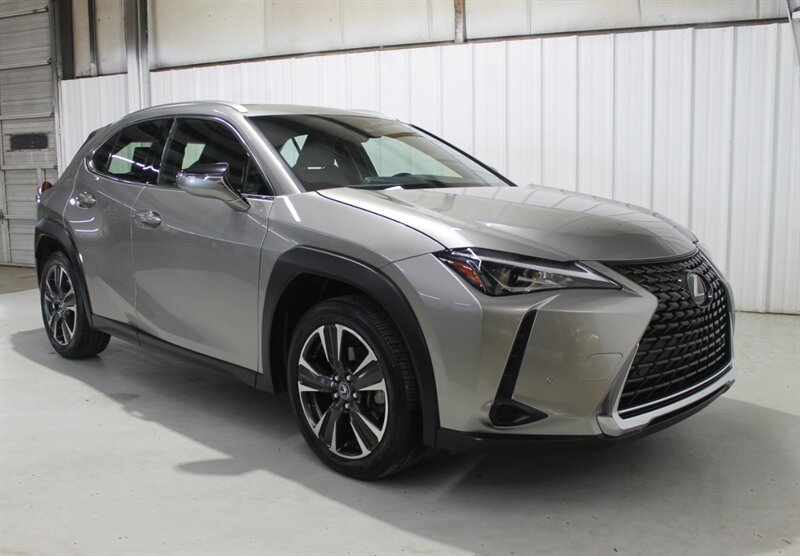 2020 Lexus UX 200  