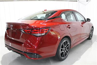 2025 Nissan Sentra SR - Photo 8 - Magnolia, AR 71753