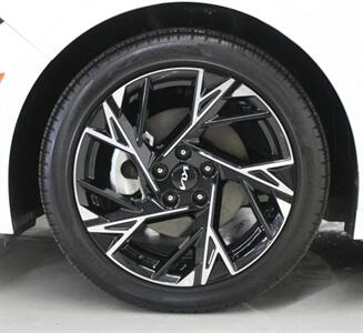 2025 Kia K5 GT-Line   - Photo 27 - Magnolia, AR 71753