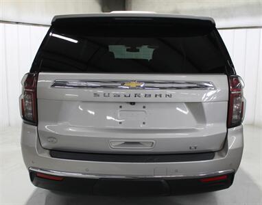 2022 Chevrolet Suburban LT - Photo 7 - Magnolia, AR 71753