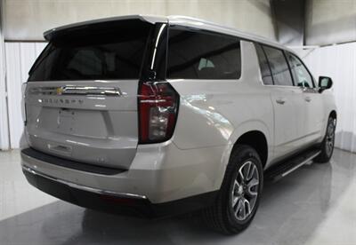 2022 Chevrolet Suburban LT - Photo 6 - Magnolia, AR 71753